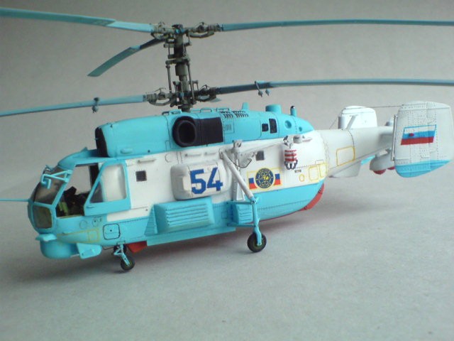 Российский корабельный поисково-спасательный вертолет Ка-27ПС red-fennec.ru